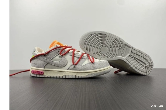 O-W Lot DJ0950-103 Dunk Low Nike 40 1010